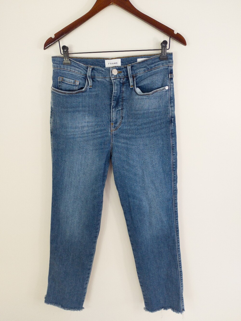 Frame Le Sylvie Crop Jeans Size 29